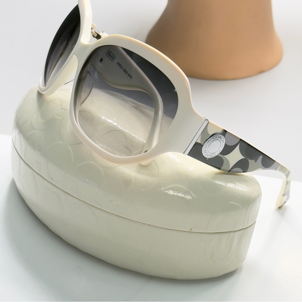 Coach White Oversize Arabella 58025 Sunglasses - Picture 6 of 15